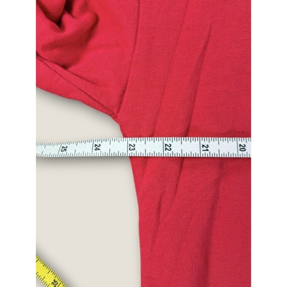 Victoria Sport Women's L Red Long Sleeve Top Silver Spellout Graphic Sleeve - Picture 5 of 8